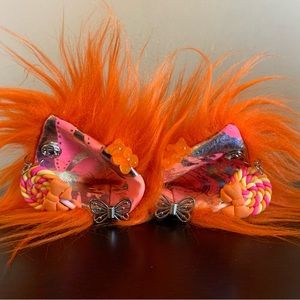 Large kawaii faux fur ears from Kreature Featurez